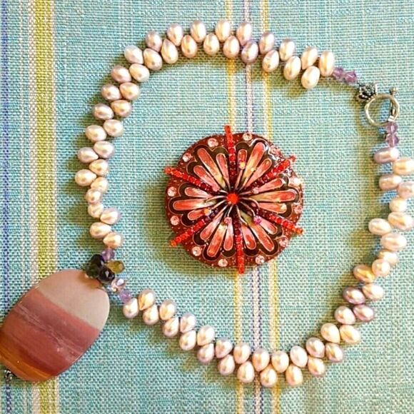 BEAUTIFUL BOUTIQUE NECKLACE!!!   - Picture 1 of 1